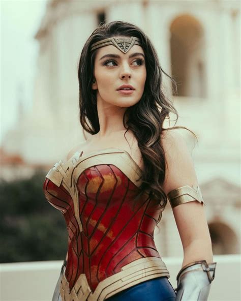 Wonder Woman Cosplay : r/cosplay